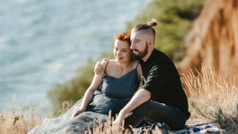 Mėnesinis astronominis derinys (2025 m. kovas): Vandenis ir Svarstyklės – ar šie žvaigždžių sutverti partneriai gali užpildyti spragas, kad užtikrintų ilgalaikę harmoniją?