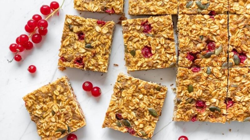 Avižiniai batonėliai su riešutais ir sėklomis