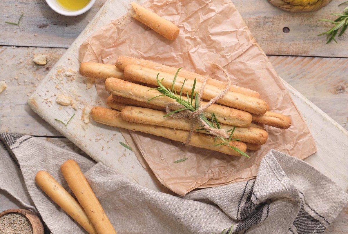 Duonos lazdelės su alyvuogėmis