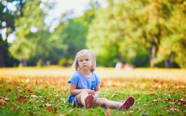 Kada po žiemos galima sėdėti ant žemės? Pataria neskubėti