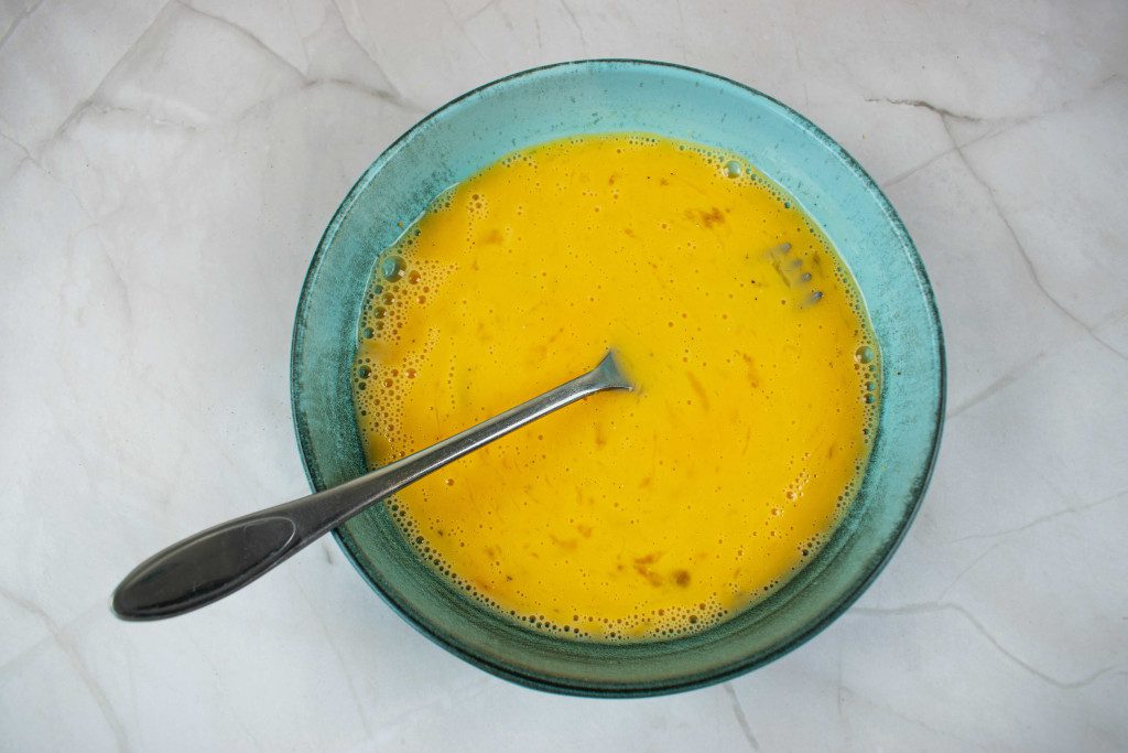 Karsti-sumustiniai-su-pesto-padazu-isplakta - Laikas.lt Karšti sumuštiniai su pesto padažu. Išplakta