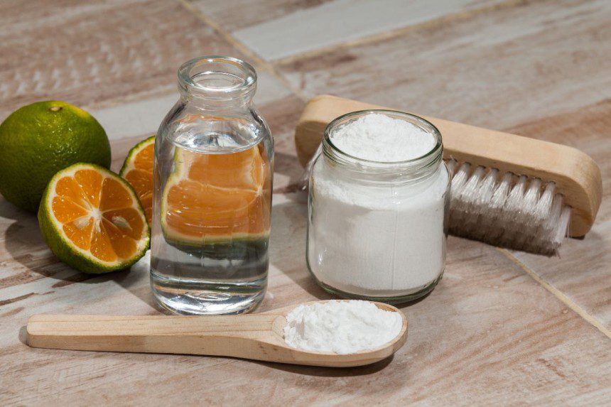 Priemonė piktžolėms vos iš dviejų ingredientų.