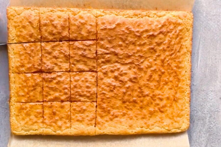 Baltojo šokolado pyragas