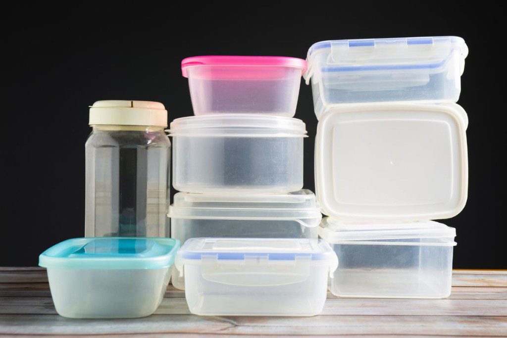daiktai-virtuveje-kuriuos-reikia-keisti-dazniau-plastikiniai-maisto-indeliai - Laikas.lt Daiktai virtuvėje, kuriuos reikia keisti dažniau: plastikiniai maisto indeliai
