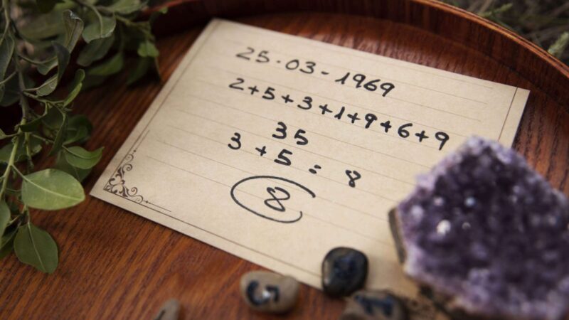 Pirmadienio horoskopas (balandžio 21 d.): Stulbinantys meilės atskleidimai trims zodiako ženklams – ar esate vienas iš jų?