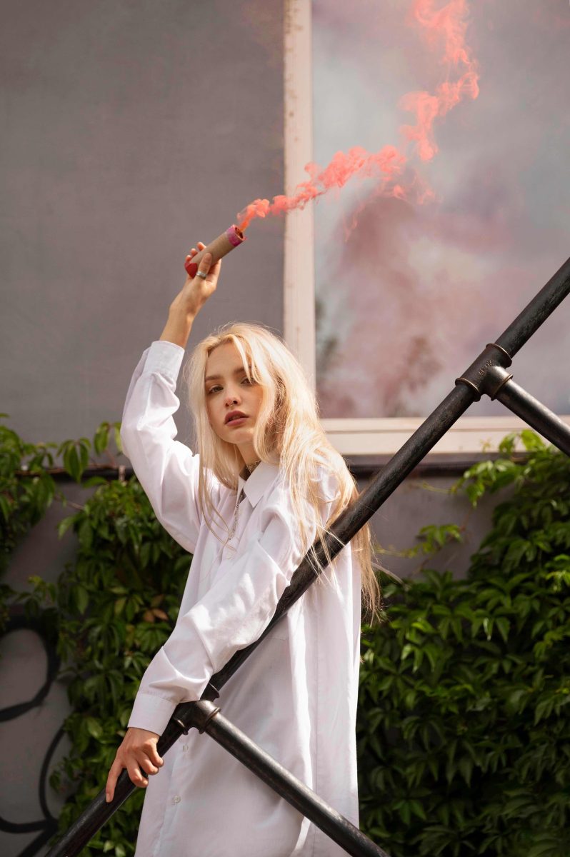 Šeštadienio Pomėgiai (Balandžio 19 d.): Pasinerkite į Astro-Alchemiją—Šiandien Du Zodiako Ženklai Suls Naujas Aistras!