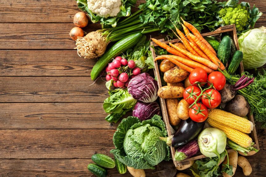8 pavasario supermaisto produktai, kurių turėtumėte valgyti daugiau: atsako dietologė