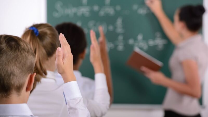 Diskusijas kėlęs klausimas išspręstas: LVAT nutarė nestabdyti lietuvių kalbos pamokų didinimo