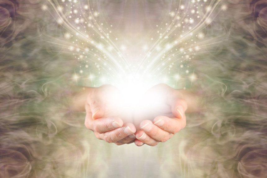 Kas yra Reiki? Šamanizmas ar išties sielą gydanti praktika?