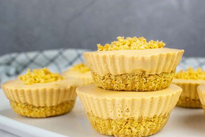 Nekepti karameliniai sūrio pyragėliai. Pyragėliai
