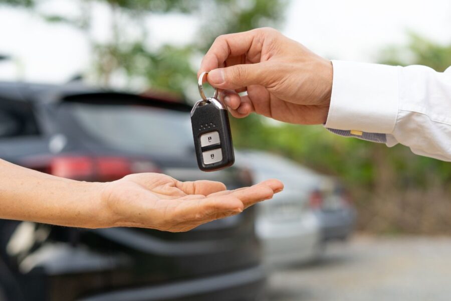 Patarimai perkantiems naudotą automobilį