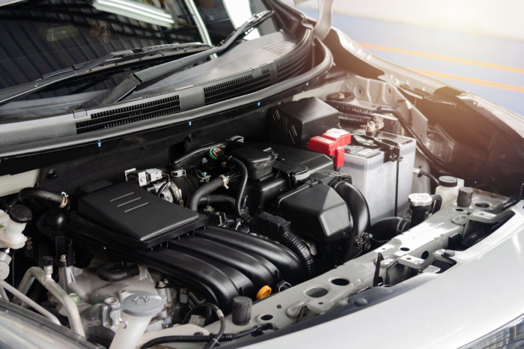 Patarimai-perkantiems-naudota-automobili-variklio-skyriaus-patikrinimas - Laikas.lt Patarimai perkantiems naudotą automobilį. Variklio skyriaus patikrinimas