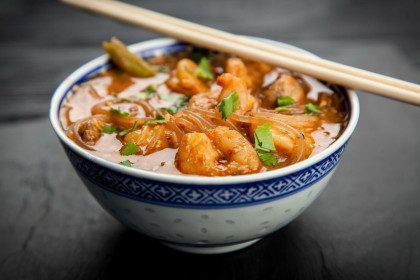Tailandietiška makaronų sriuba su krevetėmis