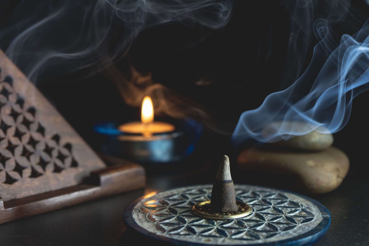 Ketvirtadienis Geros prietarų diena (gegužės 15 d.): Sužinokite, kuriems zodiako ženklams lemta dviguba sėkmė—nepraleiskite progos išsakyti savo norus gamtos stebuklams šiandien!