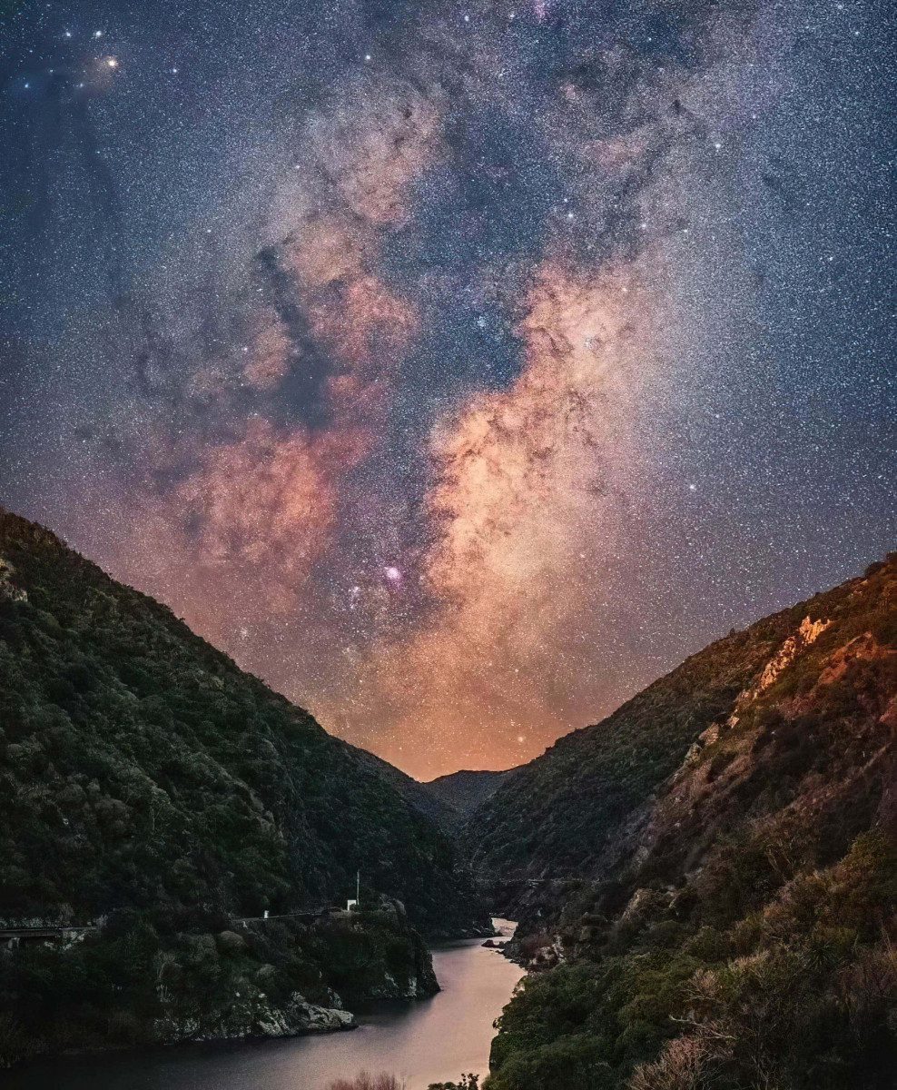 Penktadienio Garso Horoskopas (Gegužės 16 d.): Pasiruoškite emociniams posūkiams, nes trys Zodiako ženklai susidurs su romantiškomis staigmenomis!