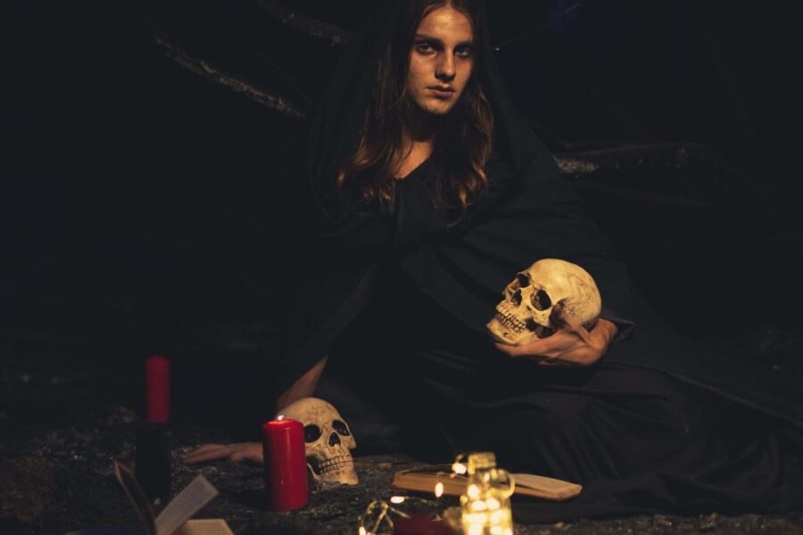 Penktadienis Blogas Ženklas (Gegužės 9 d.): Saugokitės! Šiandien Šiems Zodiako Ženklams Laukia Nerimą Keliantys Omenai!