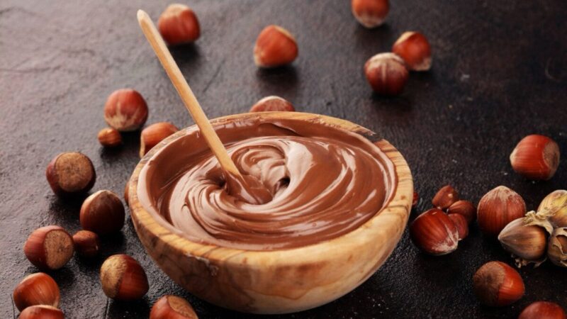 Dviejų ingredientų šokoladinis riešutų kremas