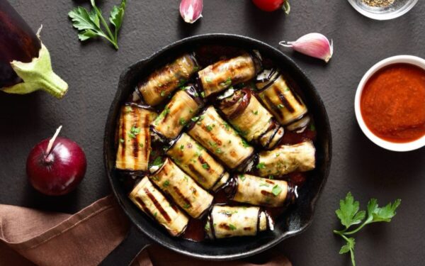 Įdaryti baklažanų suktinukai