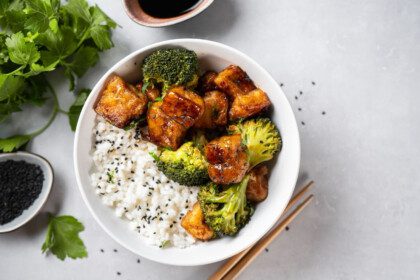 Tofu saldžiarūgščiame marinate
