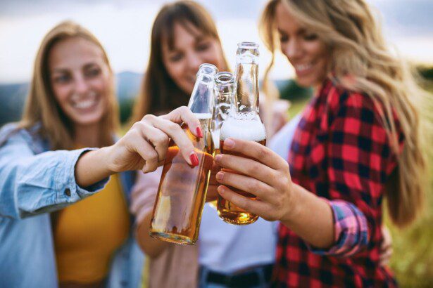 Alkoholis ir svorio metimas: kaip jis kenkia jūsų pastangoms?