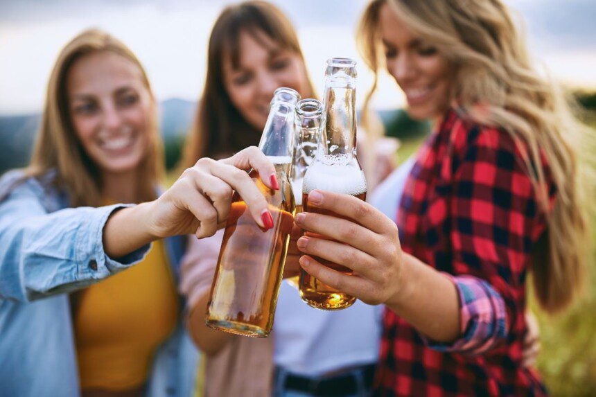 Alkoholis ir svorio metimas: kaip jis kenkia jūsų pastangoms?