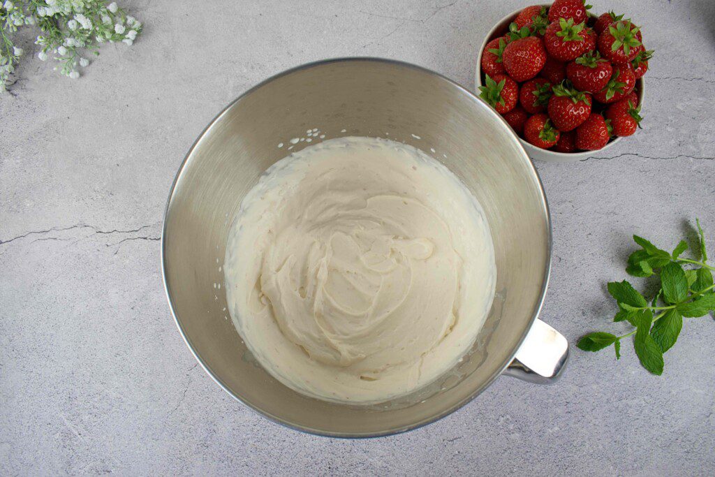 braskinis-tiramisu-kremas-paruostas - Laikas.lt Braškinis tiramisu. Kremas paruoštas