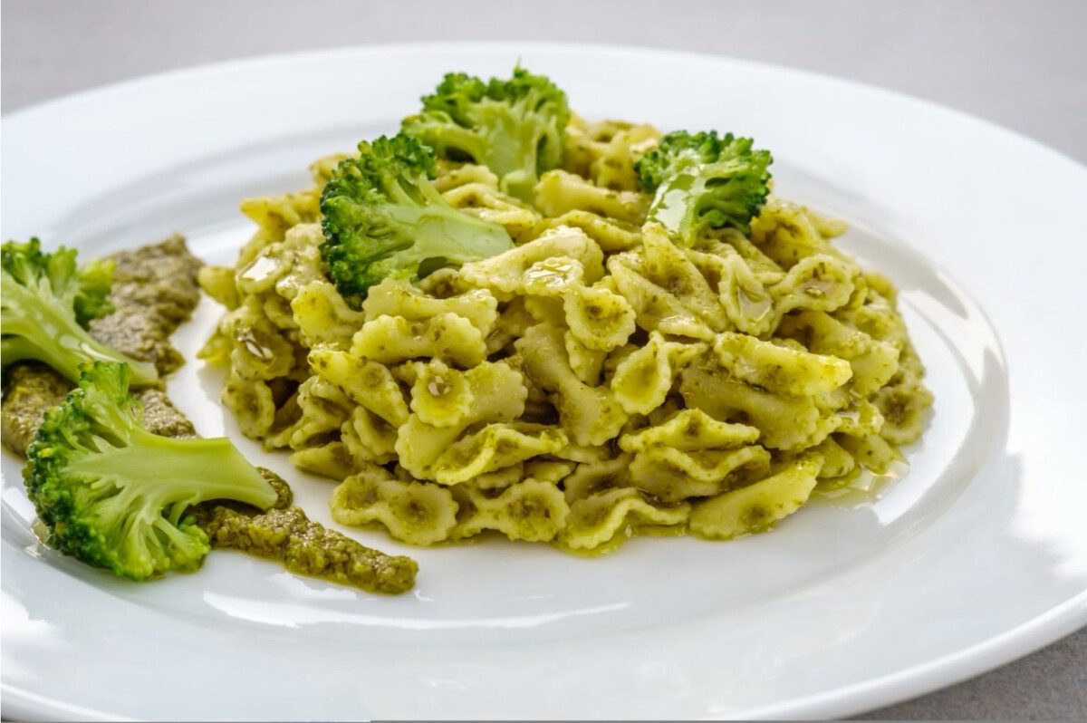 Veganiškas brokolių pesto