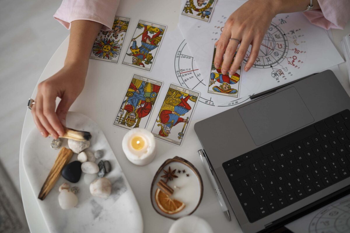 Ketvirtadienio horoskopas (liepos 17 d.): Dviejų zodiako ženklų laukia netikėti finansiniai pokyčiai!