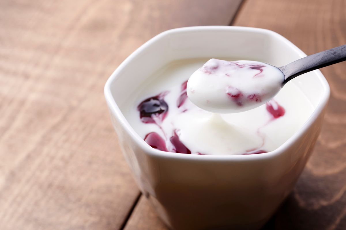 Kaip išvengti popietinio nuovargio: energijos suteikiantys užkandžiai