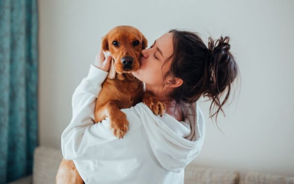 Kaip prisilietimas stiprina žmogaus ir gyvūno ryšį?