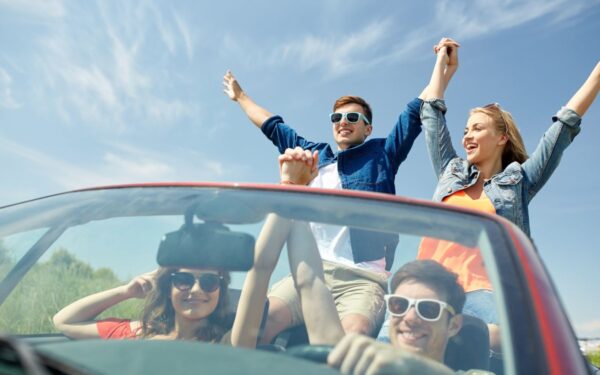 Kodėl intelektualūs žmonės turi mažai draugų: mokslininkai išsiaiškino įdomų faktą