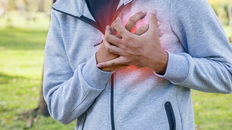 Svarbiausias širdies smūgio simptomas, kurį dažniausiai ignoruojame