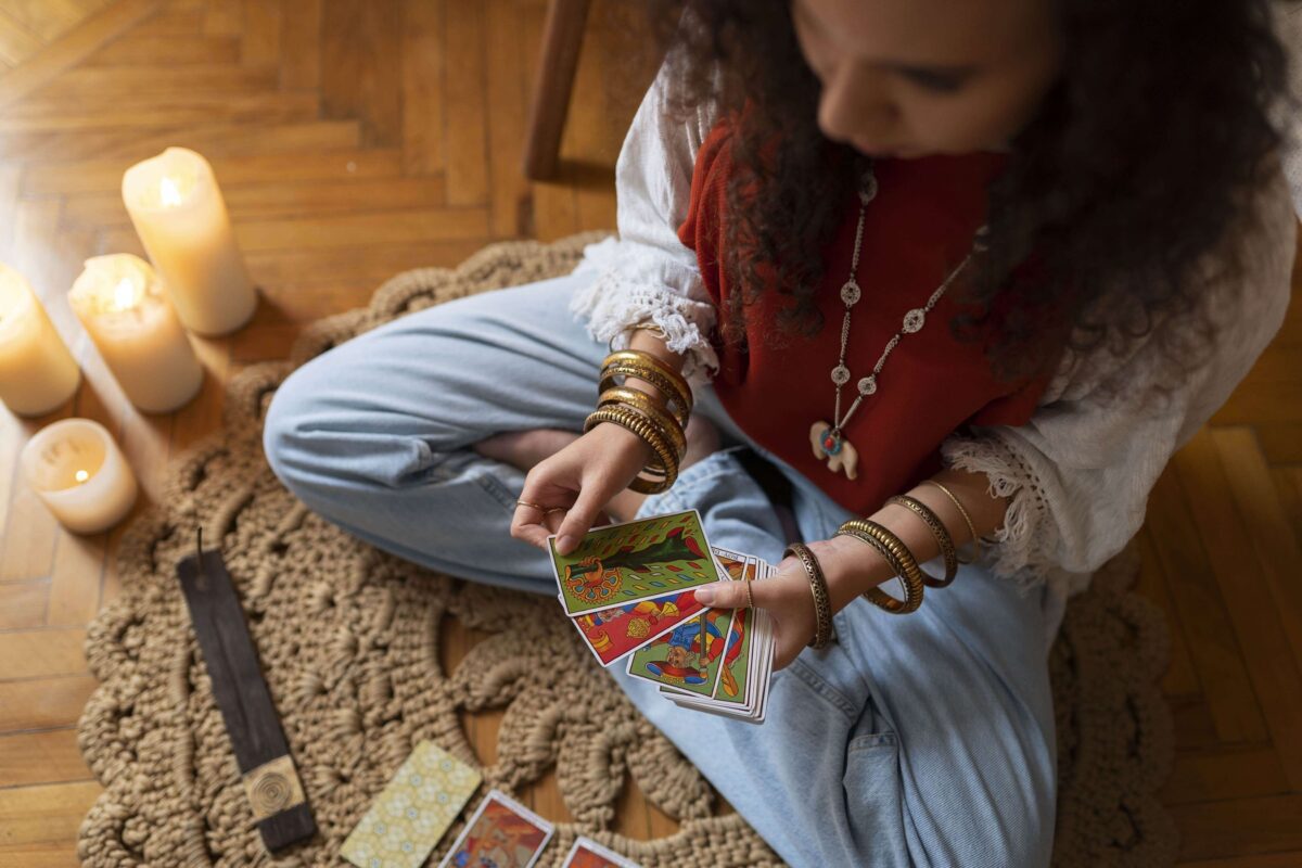 Pirmadienio horoskopas (rugpjūčio 18 d.): Trys Zodiako ženklai gali atrasti netikėtų proveržių meilėje ir karjeroje!