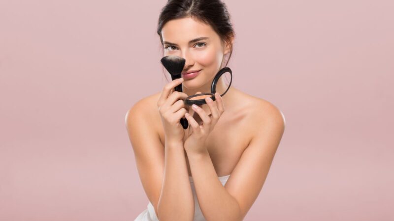 Kosmetikos pasirinkimas: kaip išsirinkti kokybiškus produktus nepermokant?