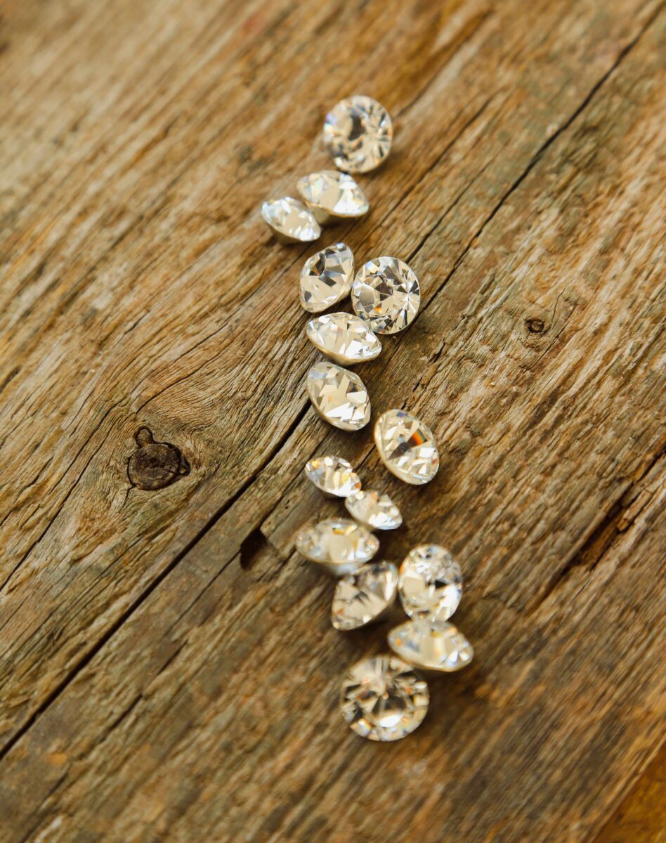 Pirmadienio akmenų vadovas (Rugpjūčio 4 d.): Atraskite galinguosius brangakmenius, kurie atvers emocinę pusiausvyrą ir klestėjimą šiems zodiako ženklams!