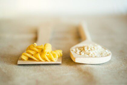 Ryžiai ir makaronai: ką rinktis sveikesnei mitybai?