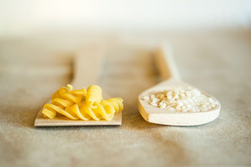 Ryžiai ir makaronai: ką rinktis sveikesnei mitybai?