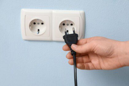 7 pagrindinės klaidos, kurių ekspertai pataria vengti naudojant elektrą