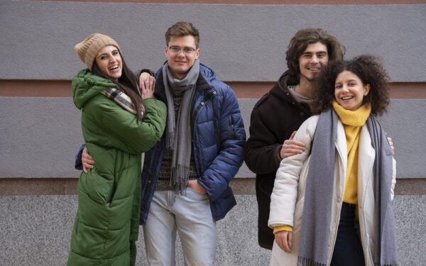 Kokie šalikai tinka vyrams, o kokie moterims?