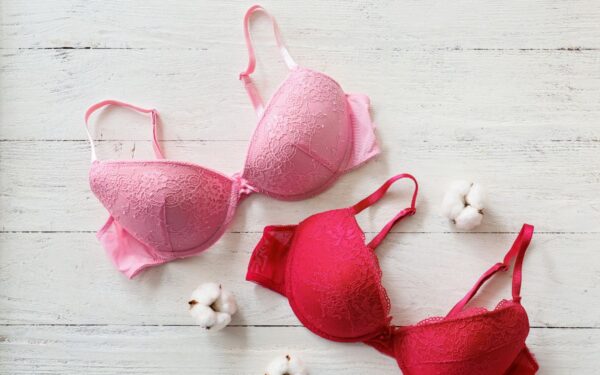 Kaip dažnai turėtumėte skalbti liemenėlę? Dermatologų atsakymas jus nustebins