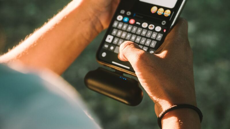 Kaip emodžiai gali sustiprinti jūsų santykius: patarimai efektyviam bendravimui