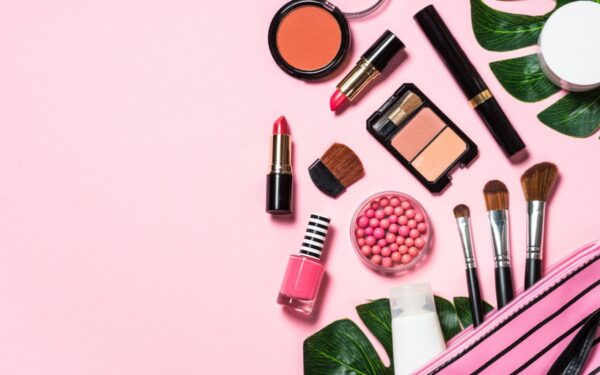 Kosmetika – nauda ar pavojus jūsų sveikatai?