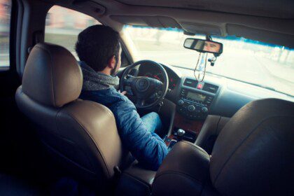 7 vairuotojo įpročiai, kurie pagreitina automobilio senėjimą: venkite jų!