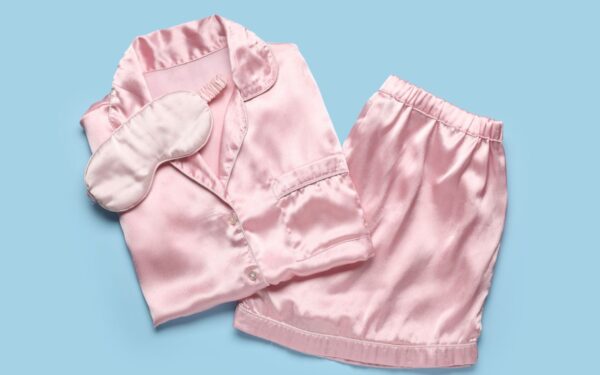 Kiek kartų galima dėvėti pižamą prieš plaunant ją: tikslus skaičius atskleidžiamas