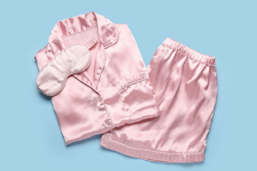 Kiek kartų galima dėvėti pižamą prieš plaunant ją: tikslus skaičius atskleidžiamas