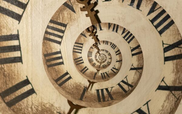 Kodėl norime grįžti į praeitį: nelaimingų žmonių psichologija