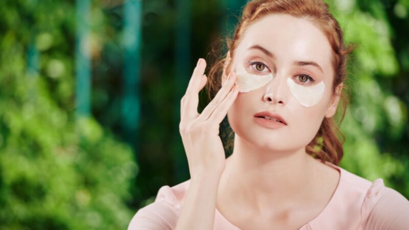 Rudens akių vokų odos priežiūra: patarimai sąrašas