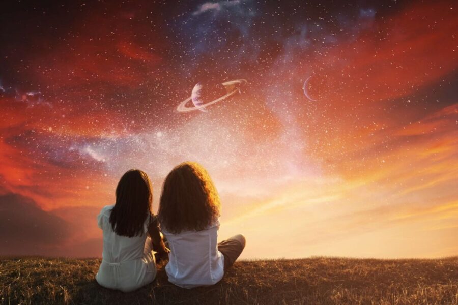 Šeštadienio horoskopas (Lapkričio 29 d.): Du Zodiako ženklai turės naršyti netikėtus kelius meilėje ir karjeroje!
