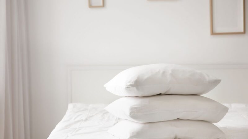 Kaip dažnai reikia skalbti pagalvės užvalkalą, kad išvengtumėte bakterijų ir odos sudirgimo