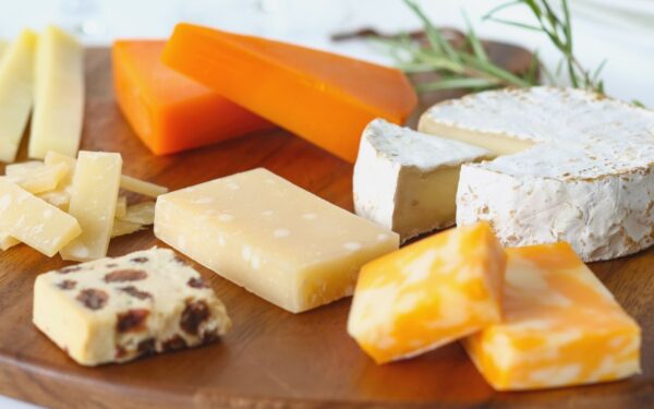 Koks sūris geriausias turint aukštą cholesterolį?
